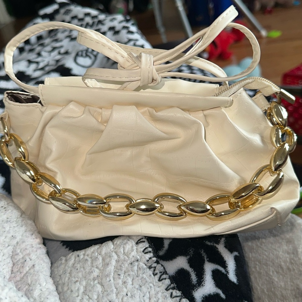 NWOT Bottega Venetta Inspired Mini White Bag | WOMENS